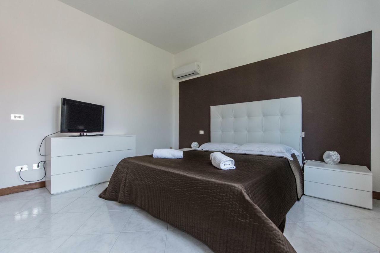 Apartmán La Casa Rosa Sirmione Exteriér fotografie