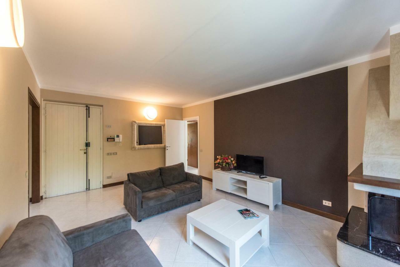 Apartmán La Casa Rosa Sirmione Exteriér fotografie